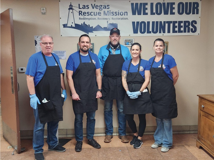 LAS VEGAS RESCUE MISSION, PENTA CARES, VOLUNTEER